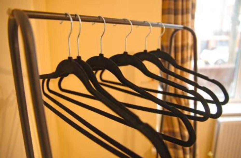 Private Bliss Near Luton Station Apartment Екстериор снимка